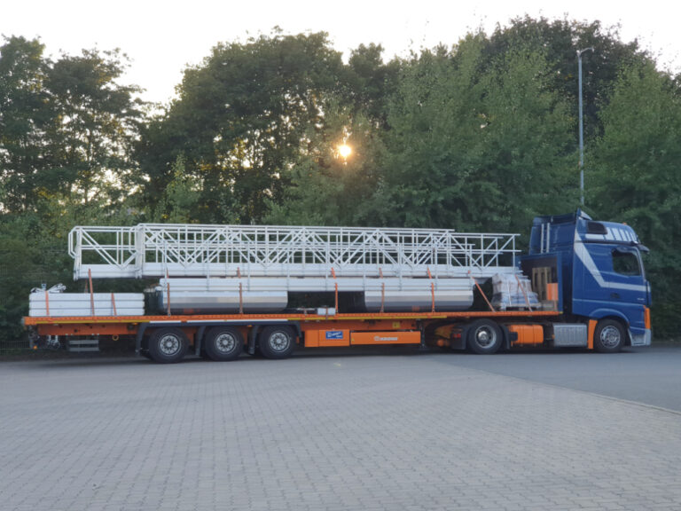 Krone Auflieger – H. & H. Schmidt GmbH & Co. KG. 0481 78050